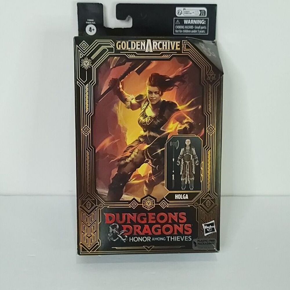 Hasbro Dungeons & Dragons Honor Among Thieves Golden Archive Holga Card Ripped